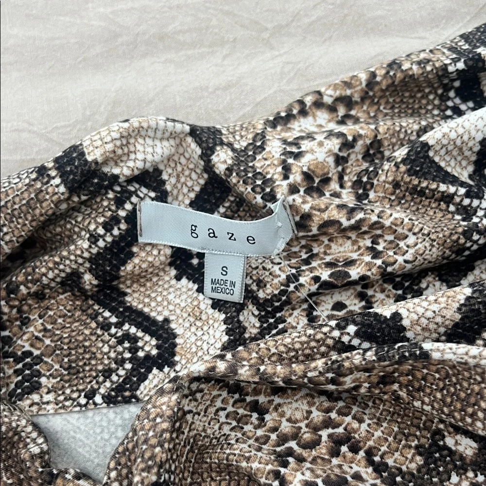 Snake Print Top - Picture 3 of 3